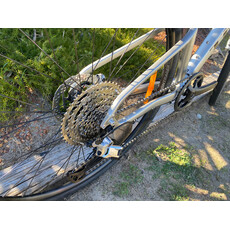 Trek 2026 Trek FX 3 Stepover Gen 4-Luna Silver Custom Gravel