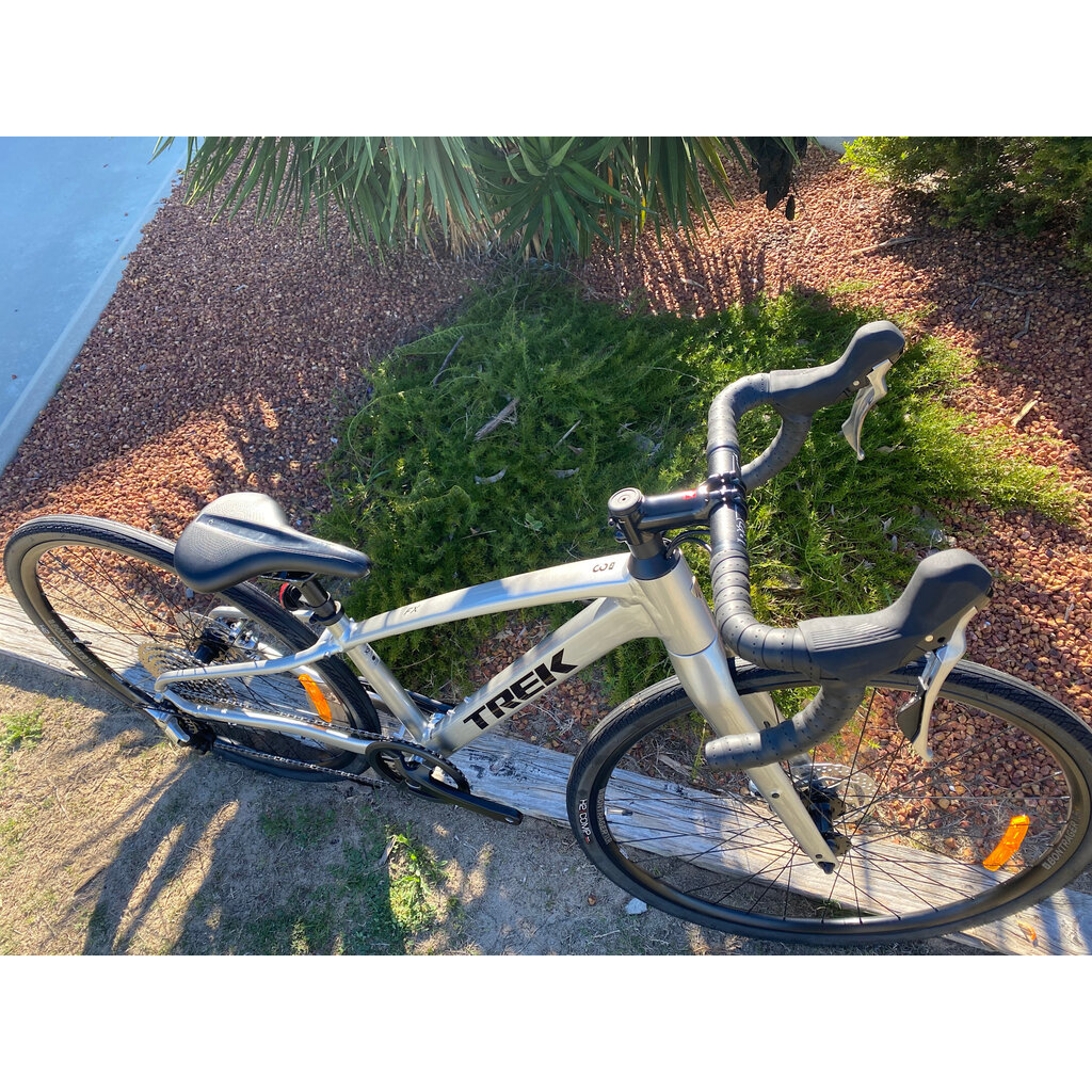 Trek 2026 Trek FX 3 Stepover Gen 4-Luna Silver Custom Gravel