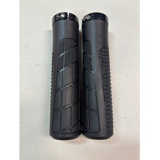 TBP Grips Lock On Black