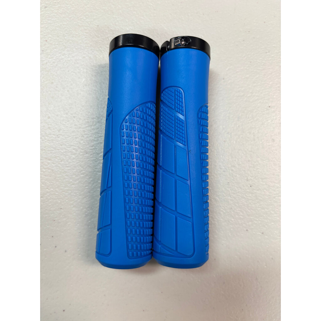 TBP Grips Lock On Blue