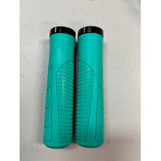 TBP Grips Lock On Turquoise