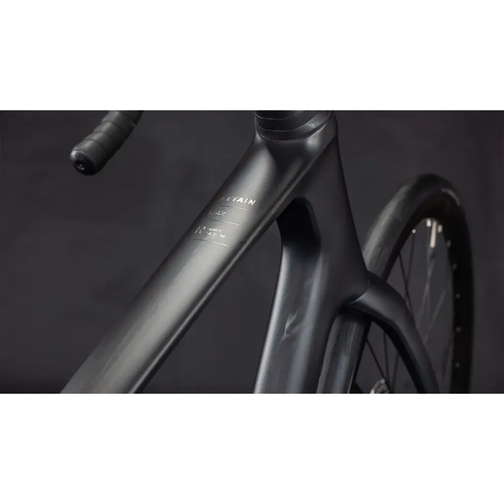 CUBE Cube Attain C:62 Race Road Bike Blackline -Medium