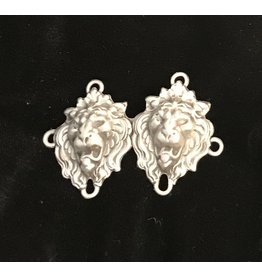 Cloak and Dagger Creations Lion Crowned Heads Cloak Clasp - Pewter
