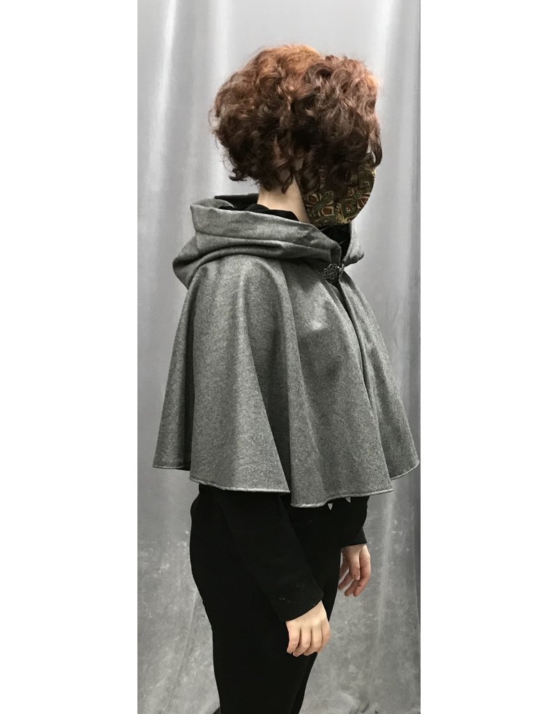 long dark grey hooded cloak cdelux 139 lined hood no sleeves