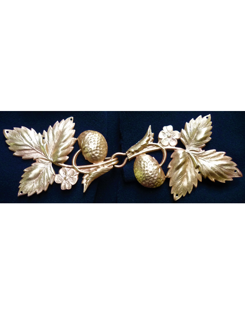 Cloakmakers.com Strawberry Leaves Clasp, Jeweler's Bronze
