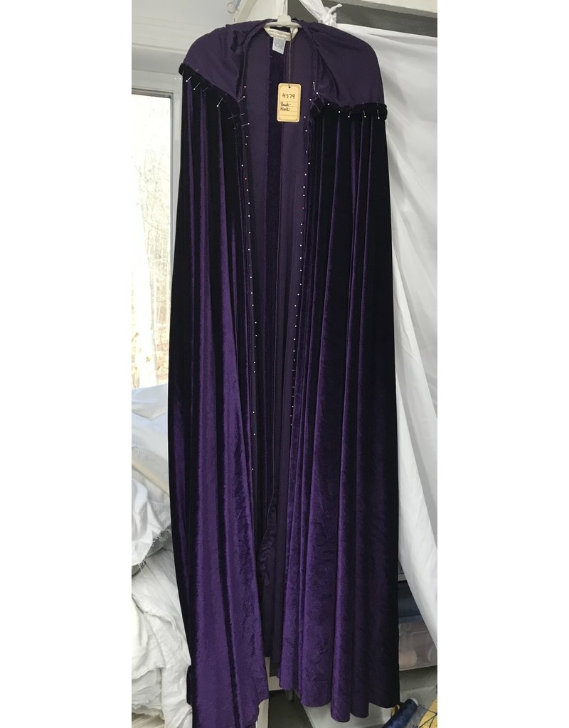 Cloak and Dagger Creations 4579 - Easy Care, Long Purple Velvet Cloak