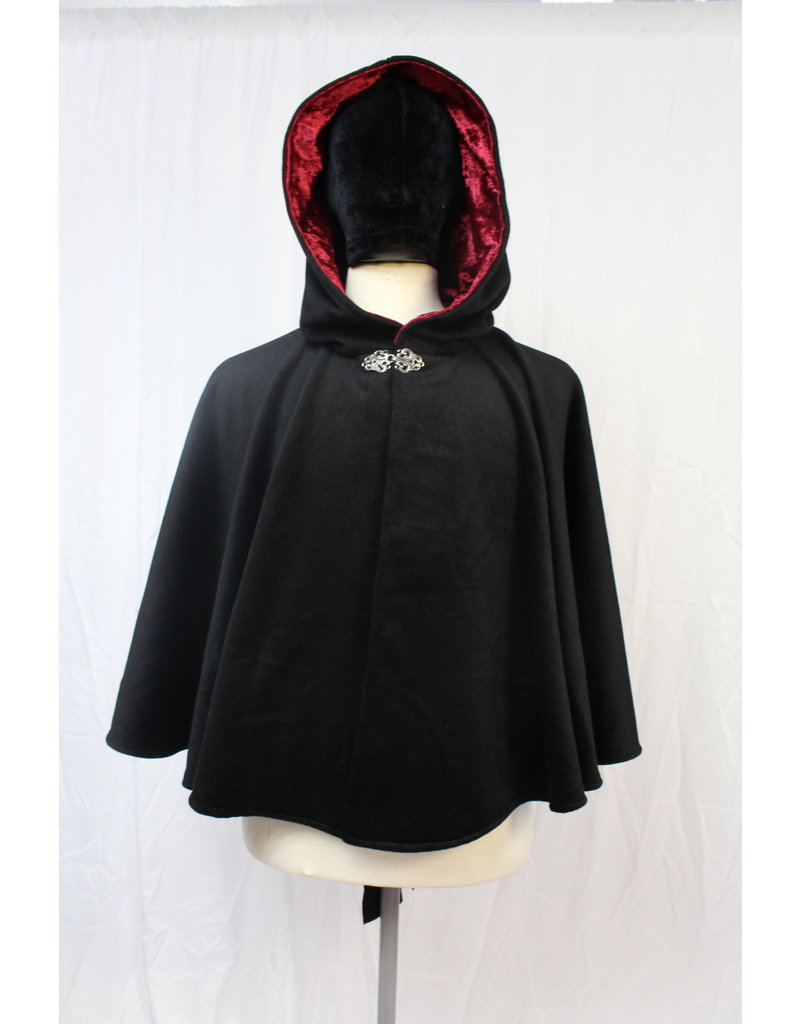 short cape with hood