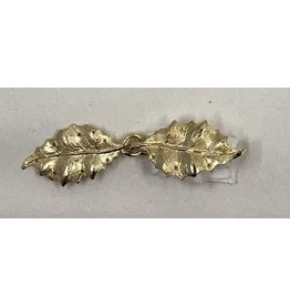 Cloakmakers.com Holly Leaves Cloak Clasp - Gold Plated