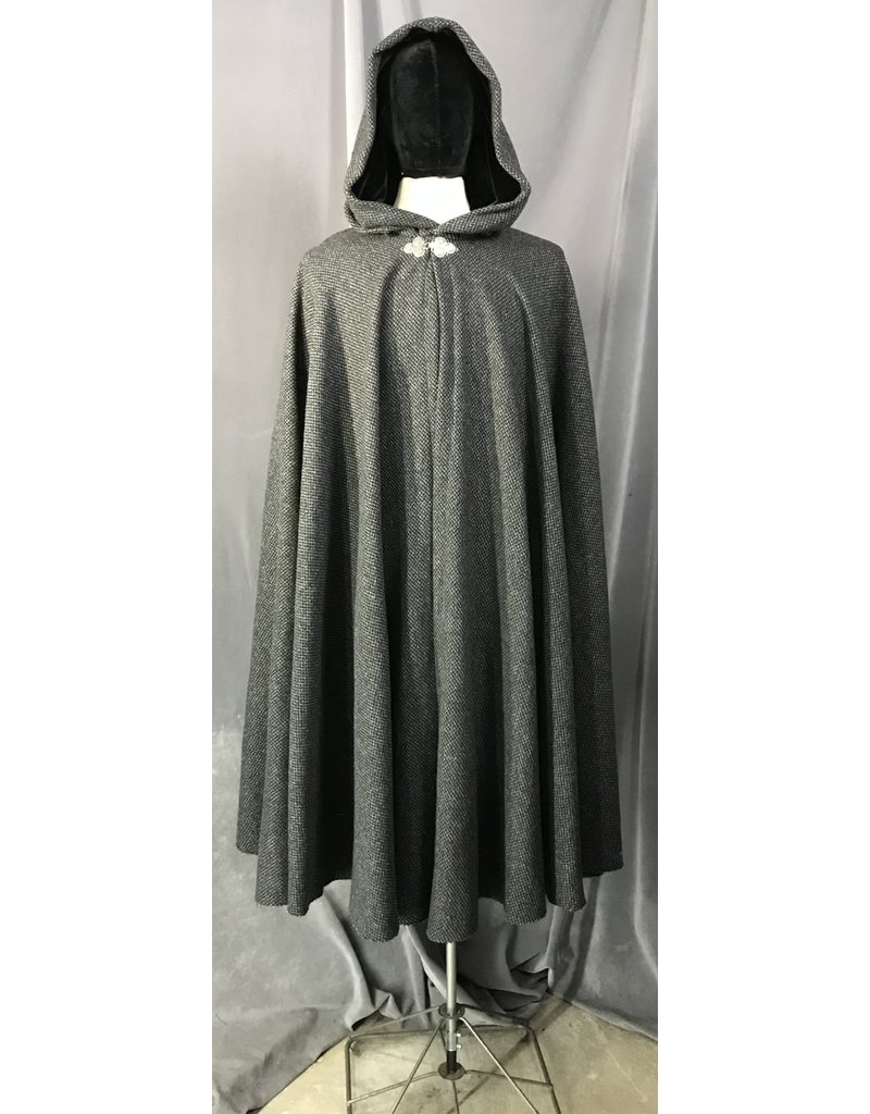 Cloak and Dagger Creations 4677 - Washable Grey & Black Cloak, Black Hood Lining, Pewter Clasp