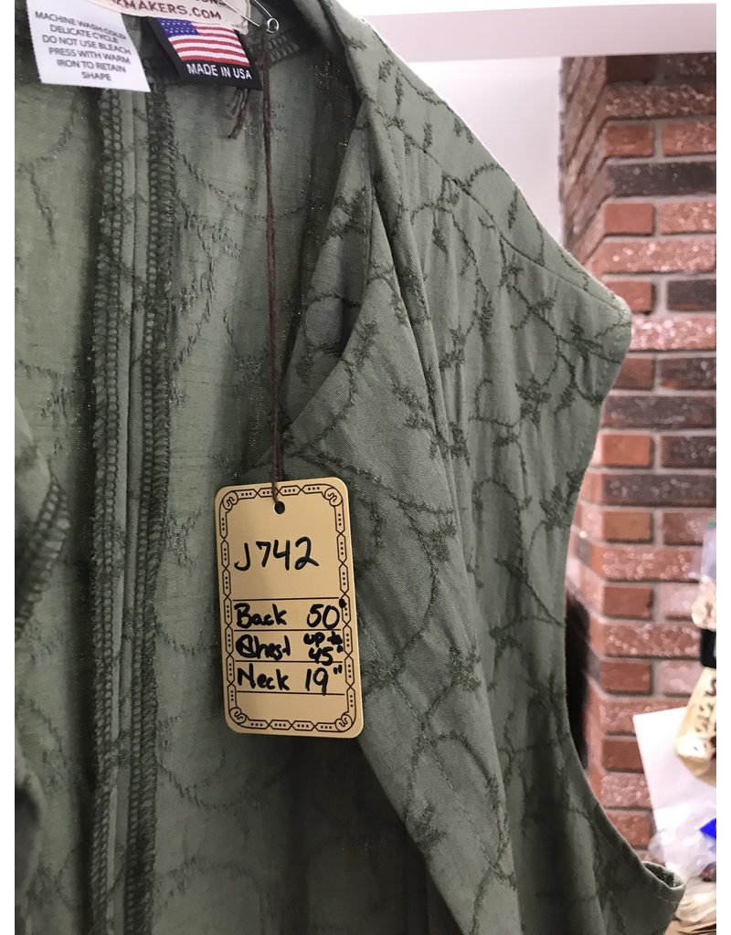 Cloak and Dagger Creations J742 - Green Leaf & Vine Embroidered Long Vest