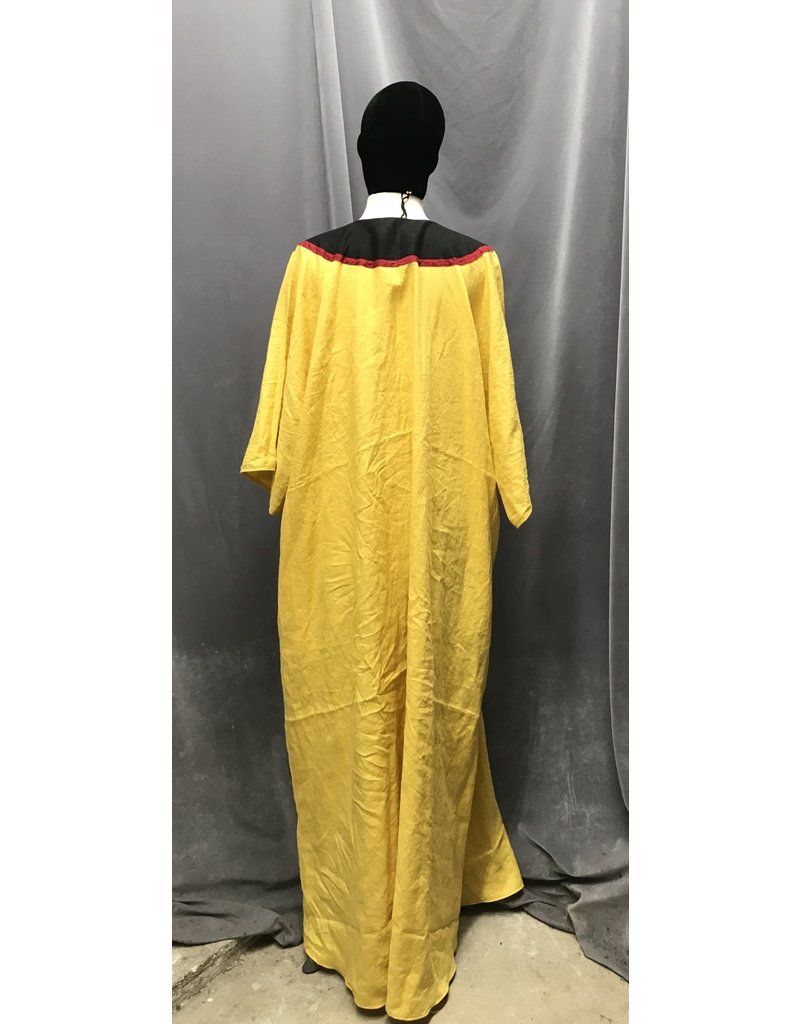 Cloakmakers.com G1122 - Yellow Linen Gown w/Pockets, Black Collar Embroidered w/Wolves and Celtic Square Knot