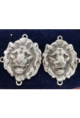 Cloakmakers.com Lion Heads Natural Cloak Clasp - Pewter