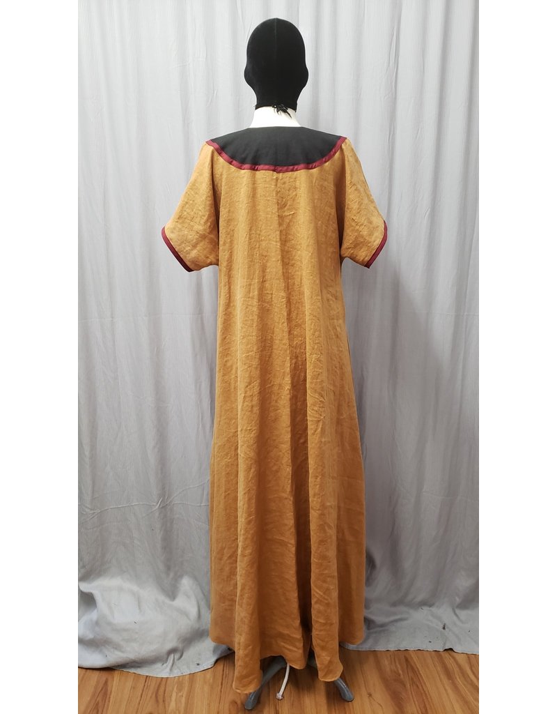 Cloakmakers.com G1148 - Rust Brown Short Sleeved Linen Gown w/ Knotwork Dragons on Black