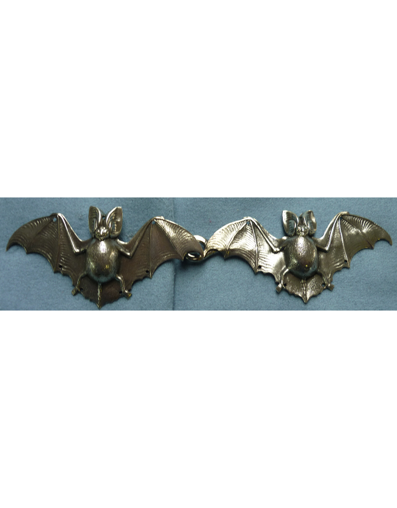 Cloakmakers.com Bats Cloak Clasp - Silvertone Plated