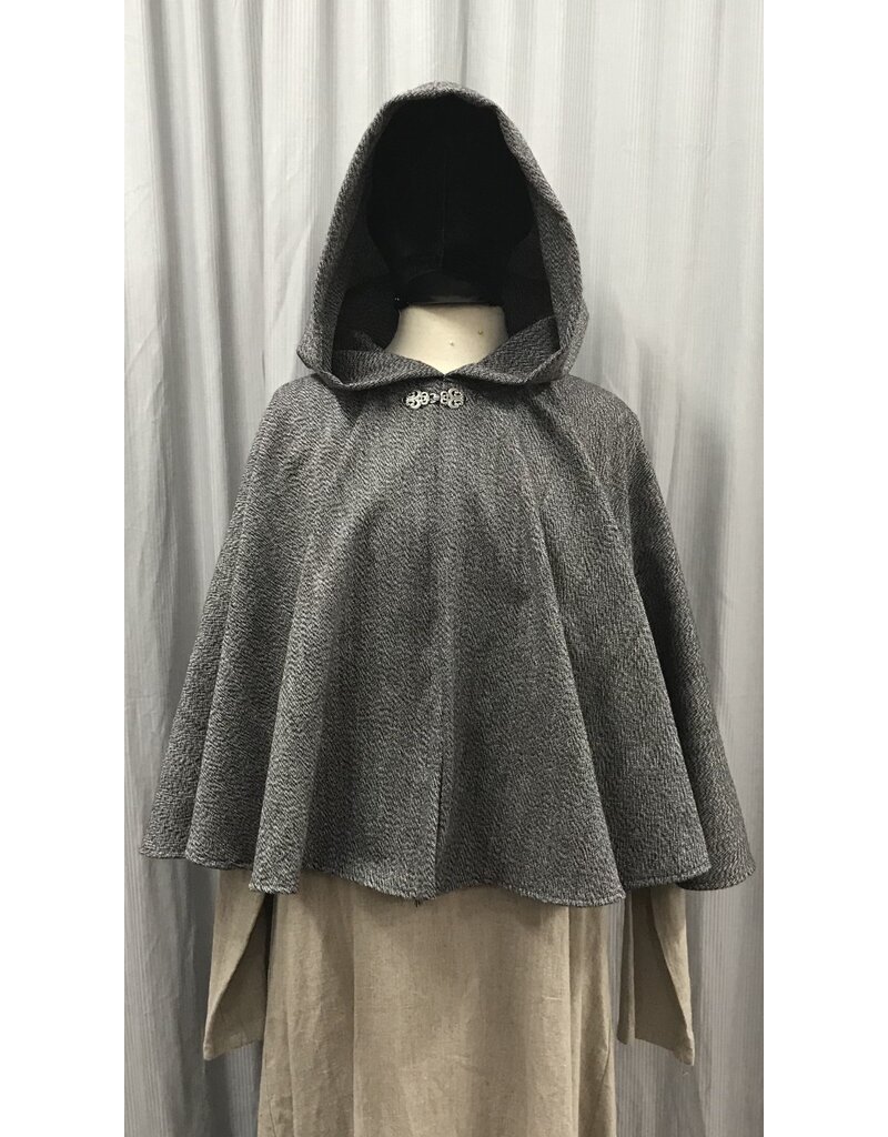 Cloakmakers.com 5129 - Washable Short Cloak w/ Black and White Broken Twill