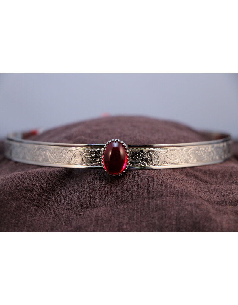 Cloakmakers.com Red Glass Oval Stone on Silvertone Plated Acanthus & Flowers Band - Unisex Circlet