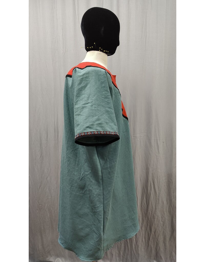 Cloakmakers.com J834 - Washable Turquoise Tunic w/ Dragons & Cat Embroidery