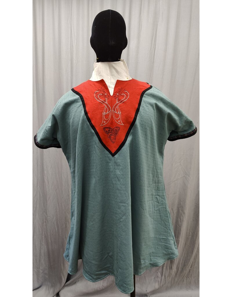 Cloakmakers.com J834 - Washable Turquoise Tunic w/ Dragons & Cat Embroidery