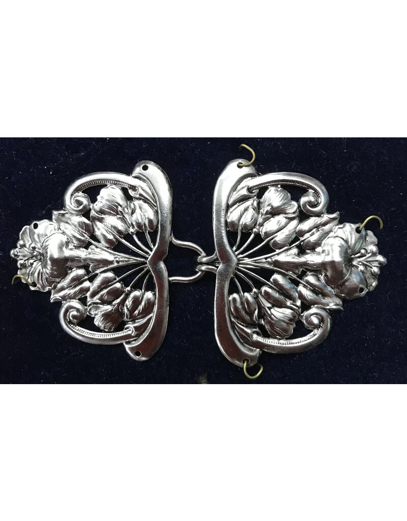 Cloakmakers.com Trumpet Flower Cloak Clasp - Silver Tone Plated