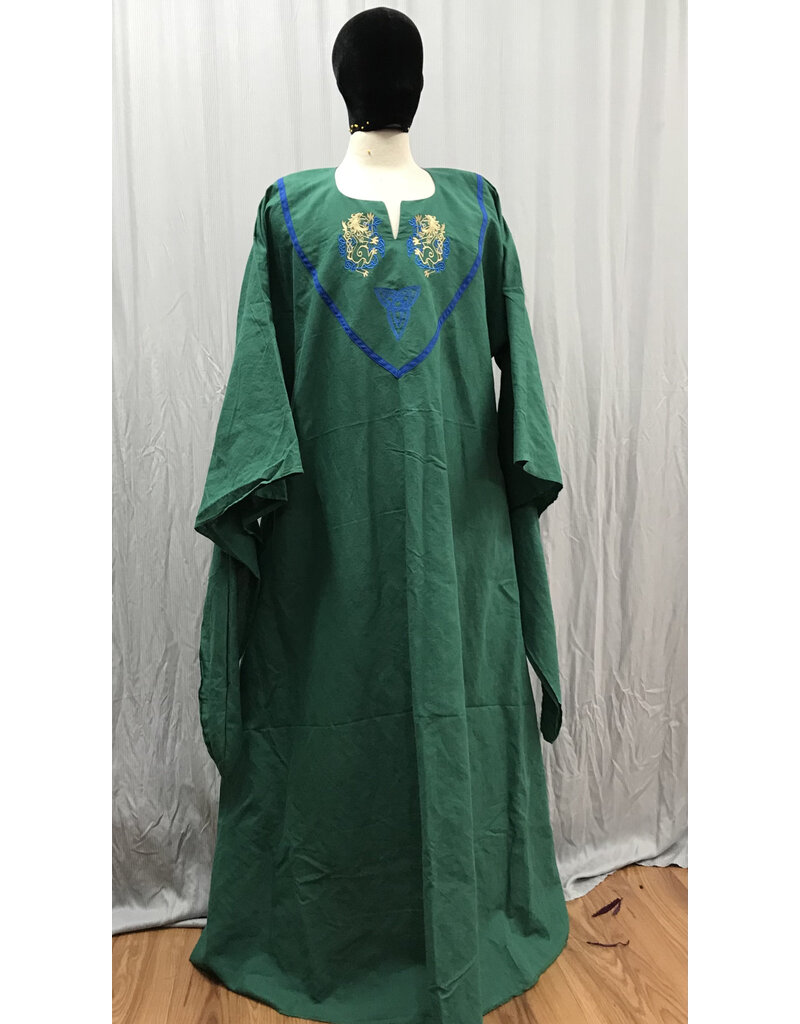 Cloakmakers.com G1182 - Green Gown w/ Drop Sleeves, Lions and Celtic Triquetra Embroidery