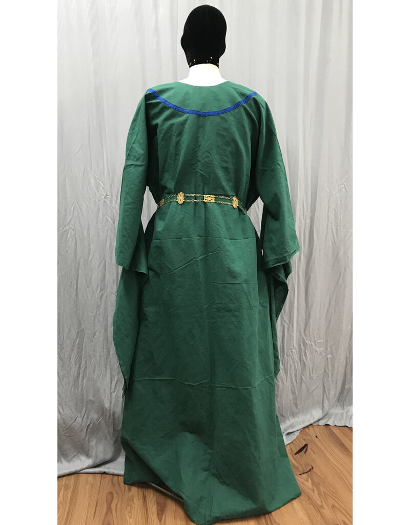 Cloakmakers.com G1182 - Green Gown w/ Drop Sleeves, Lions and Celtic Triquetra Embroidery
