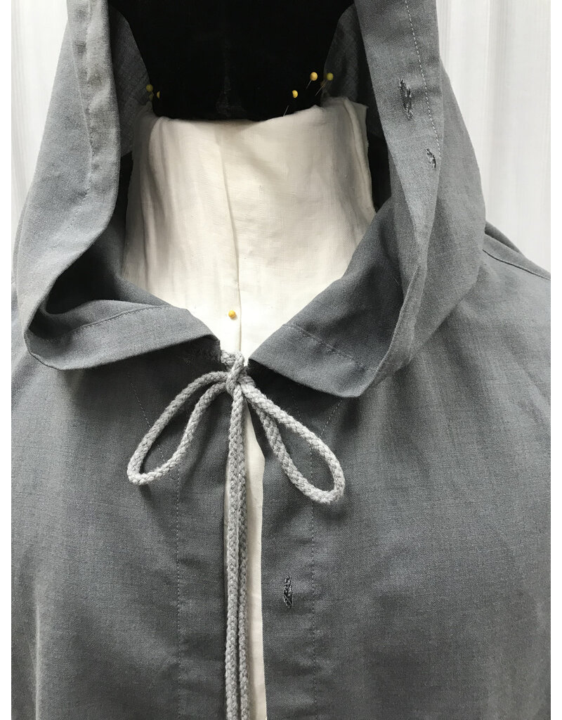 Cloakmakers.com 5417-Distressed Short Grey Cloak w/ Ties, Washable Wool Suiting