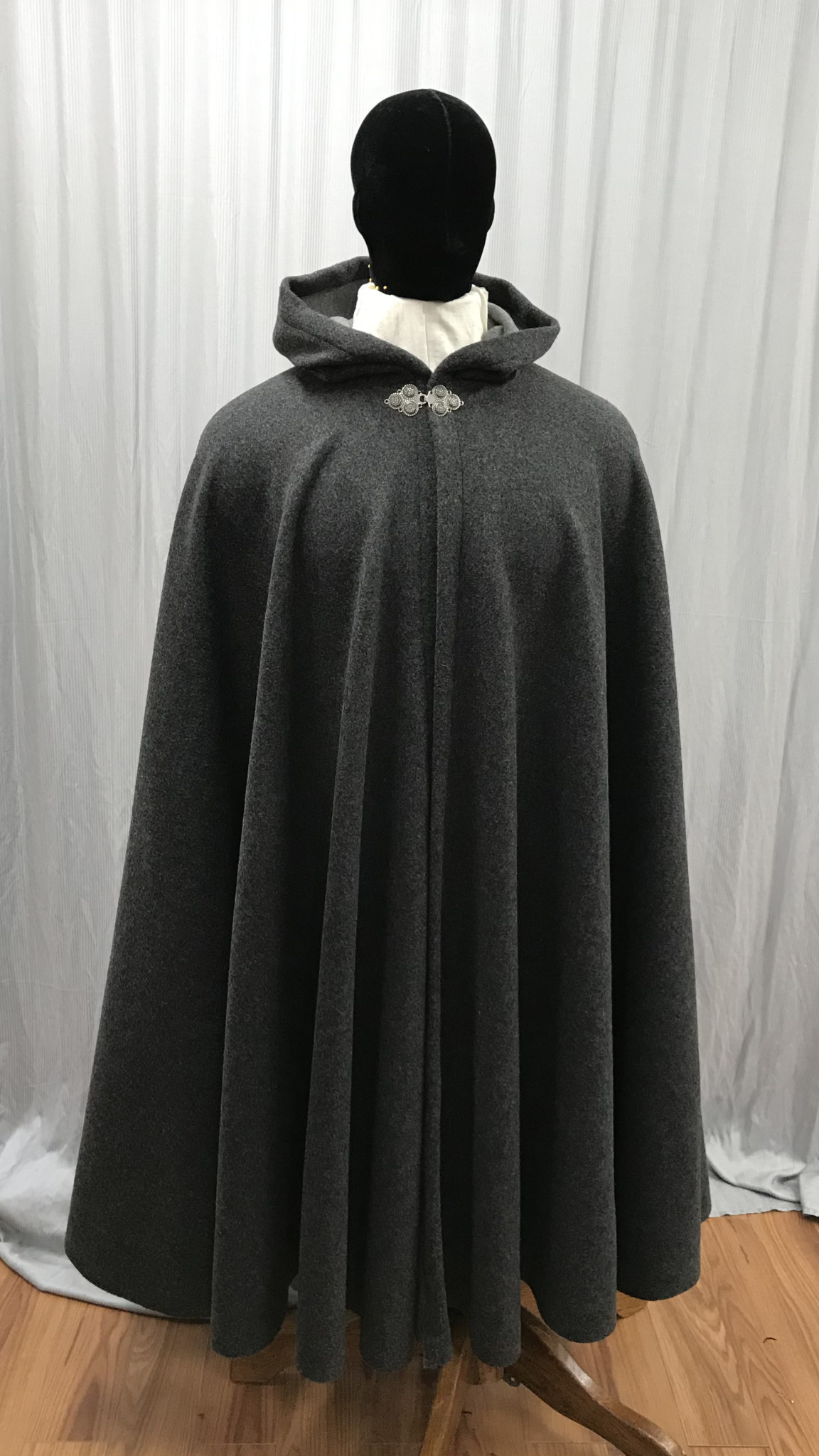 5421 Grey Full Circle Cloak w/ Unlined Hood Cloak & Dagger Creations
