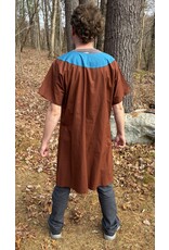 Cloakmakers.com J859 - Brown Cotton Short Sleeve Tunic w/ Wolf & Knot Embroidery on Teal Collar