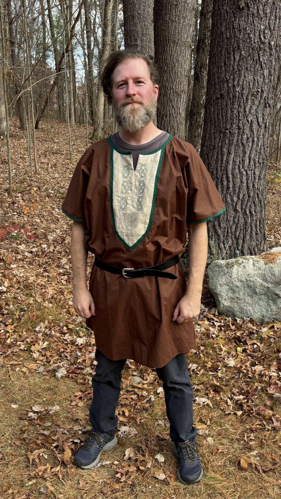 J861 - Brown Cotton Short Sleeve Tunic w/ Green Embroidery on Tan