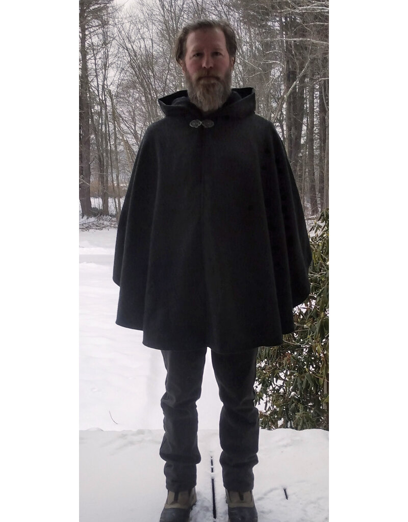 Cloakmakers.com 5575-Washable Wool Green & Black Ranger Cloak w/ Pockets