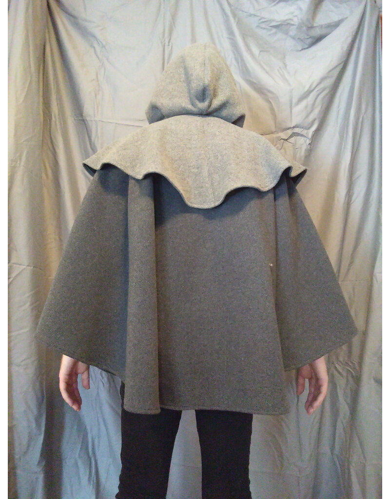 Cloakmakers.com 5541-Short Grey Wool Blend Cloak w/ Light Grey Mantel and Pockets