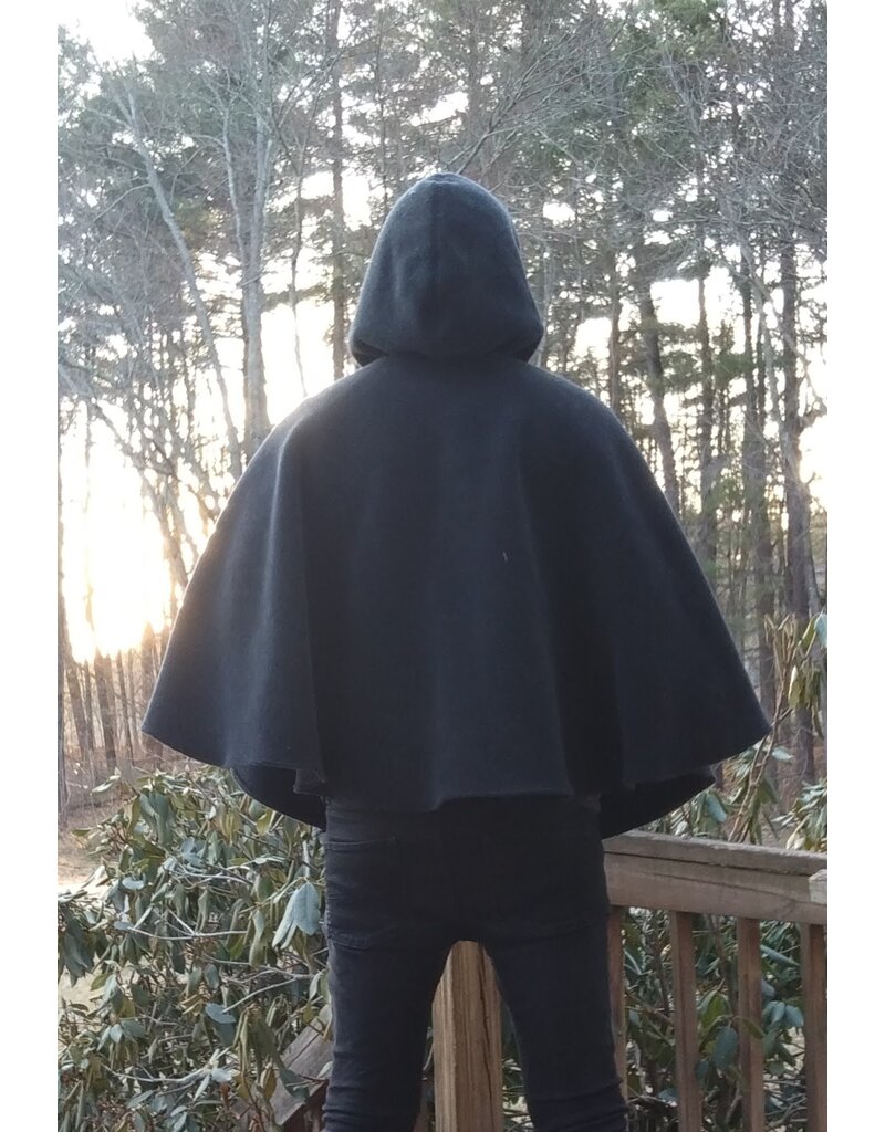 Cloakmakers.com 5626-Washable Thick Grey Herringbone Wool Cloak w/ Pockets