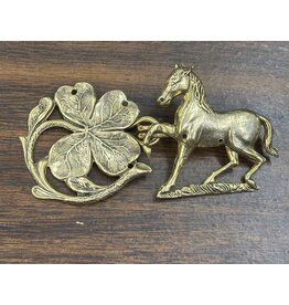 Cloakmakers.com Horse Prancing & Shamrock Clasp - Antique Brass Plated