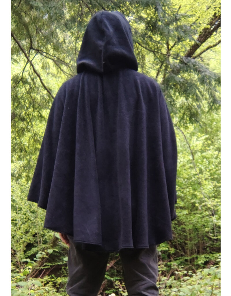 Cloakmakers.com 5692-Washable Black Fleece Ruana Cloak w/ Bronze Tone Clasp