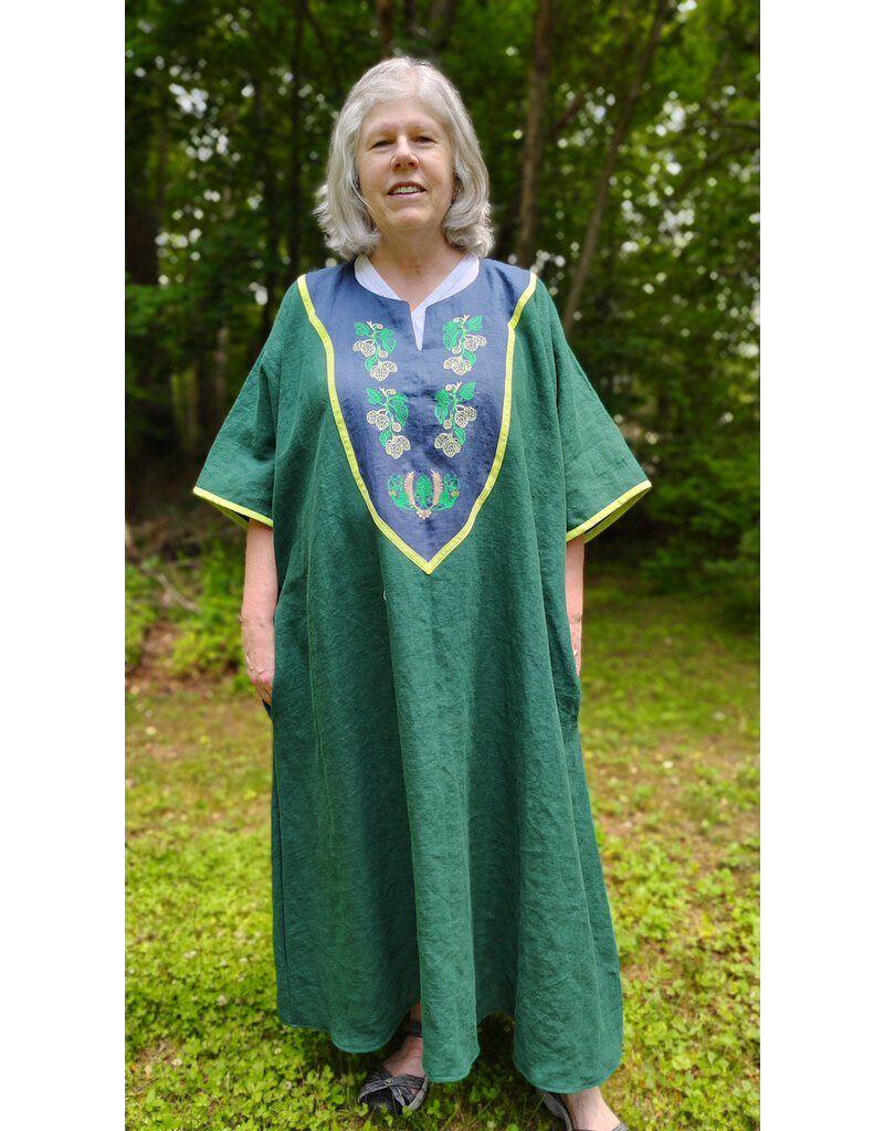 Cloakmakers.com G1194-Unisex Green Linen Tunic, Washable, w/Hops Embroidery & Pockets
