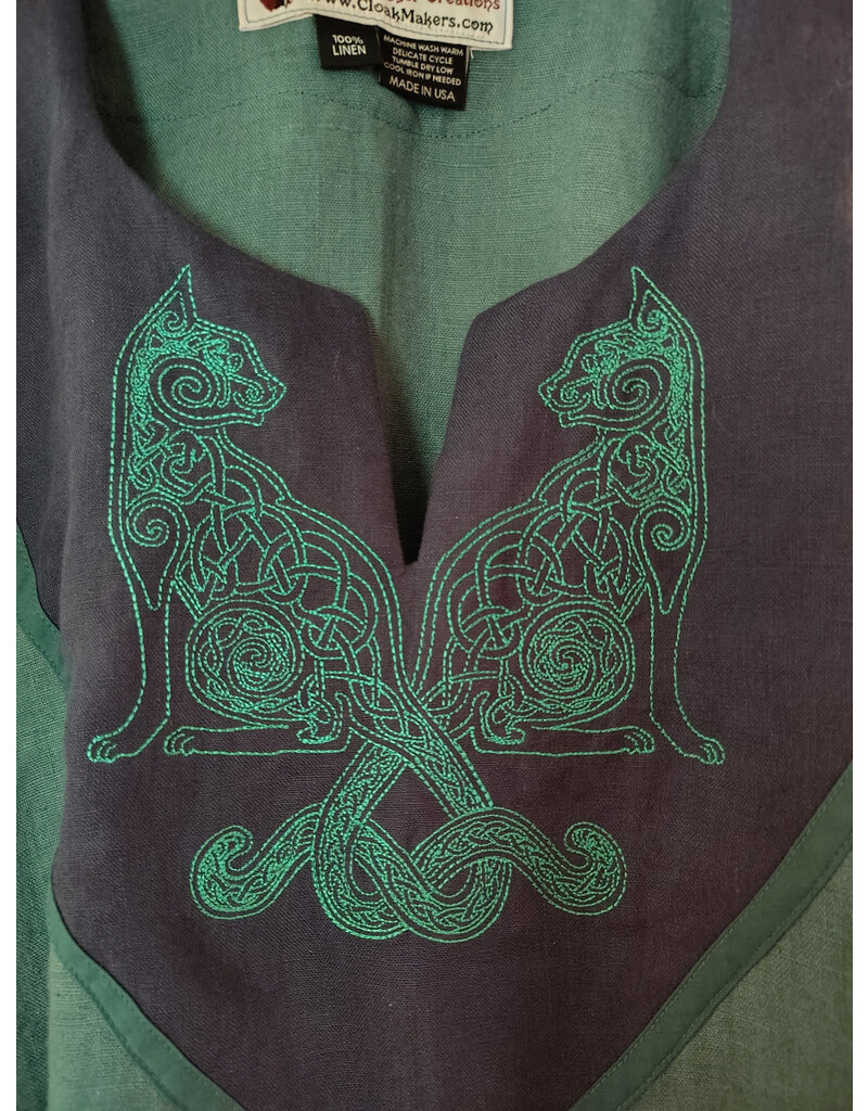 Cloakmakers.com G1196-Washable Green Linen Gown w/ Dual Cat Embroidery & Pockets
