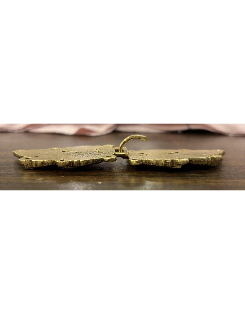 Cloakmakers.com MultiLeaf Pewter Clasp - Brass Plated