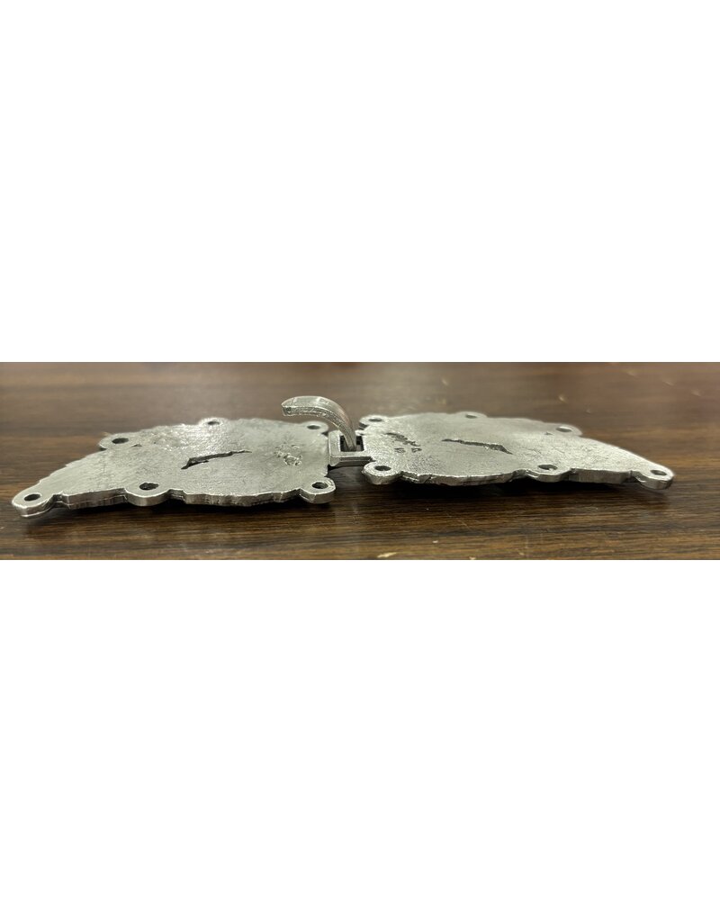 Cloakmakers.com MultiLeaf Pewter Clasp