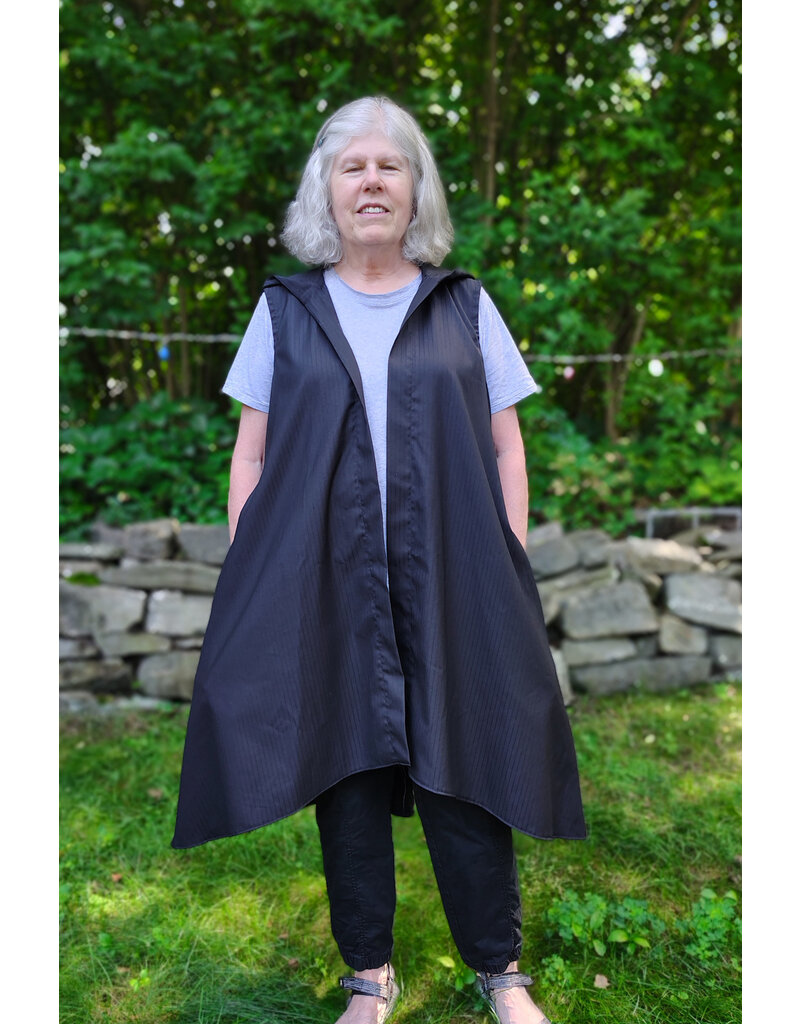 Cloakmakers.com J906-Washable Lightweight Dull Black Hooded Vest w/ Pockets & Pinstripes