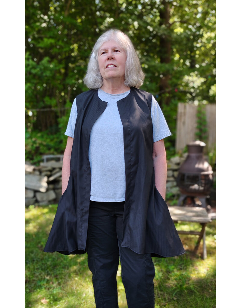 Cloakmakers.com J907-Washable Lightweight Dark Navy Pinstripe Vest w/ Pockets