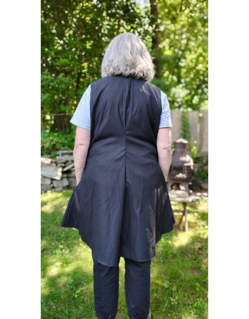 Cloakmakers.com J907-Washable Lightweight Dark Navy Pinstripe Vest w/ Pockets