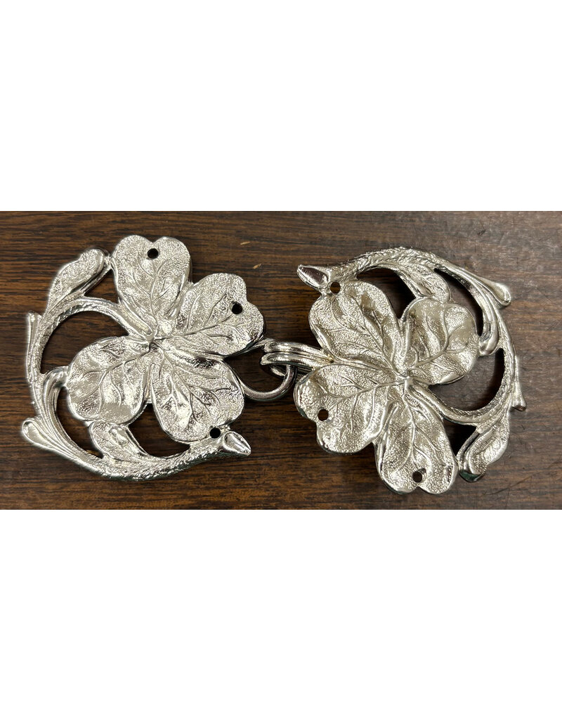 Cloakmakers.com Shamrock Cloak Clasp - Silvertone Plated