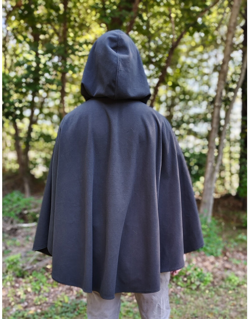 Cloakmakers.com 5840-Washable Black Fleece Cloak w/ Rain Resistance & Silver Toned Clasp