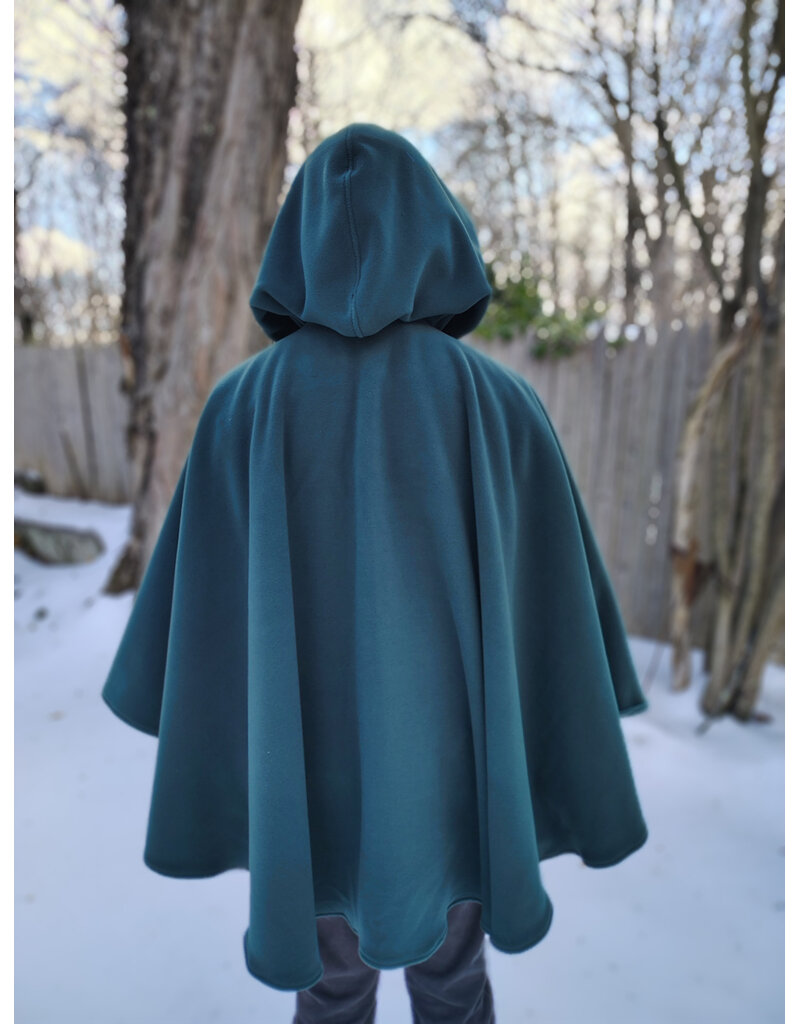 Cloakmakers.com 5904-Washable Green Fleece Ruana Cloak w/ Antiqued Bronze Tone Clasp