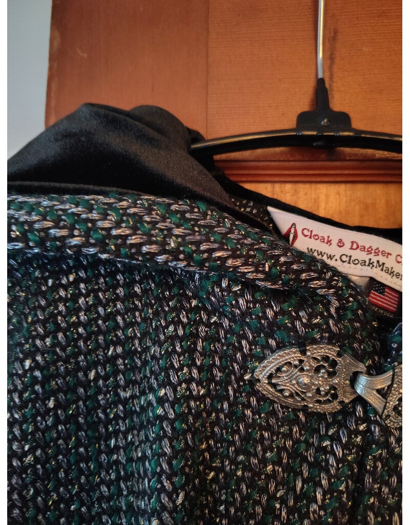 Cloakmakers.com 5909-Green & Silver Basket Weave Twill Ruana Cloak w/ Gothic Rose Clasp & Black Velvet Hood Lining