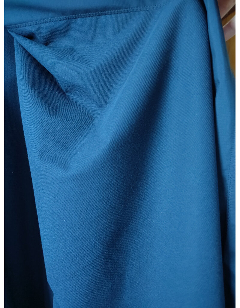 Cloakmakers.com 5944-Washable Lightweight Navy Blue Raincloak w/ Silver Tone Clasp