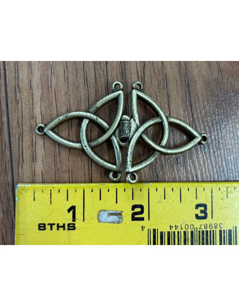 Cloakmakers.com Trinity Triquerta Medium Clasp - Bronze Plated
