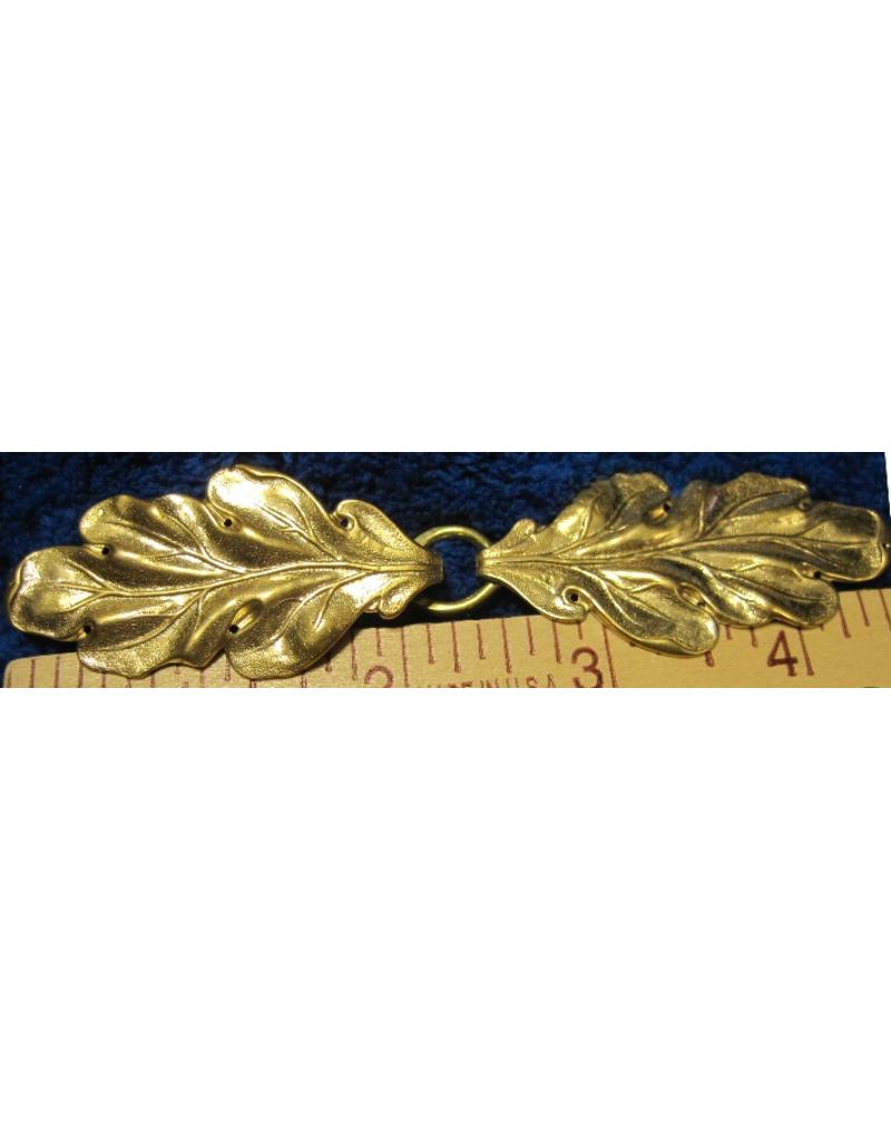 Cloakmakers.com Oak - Simple Cloak Clasp - Jewelers Brass
