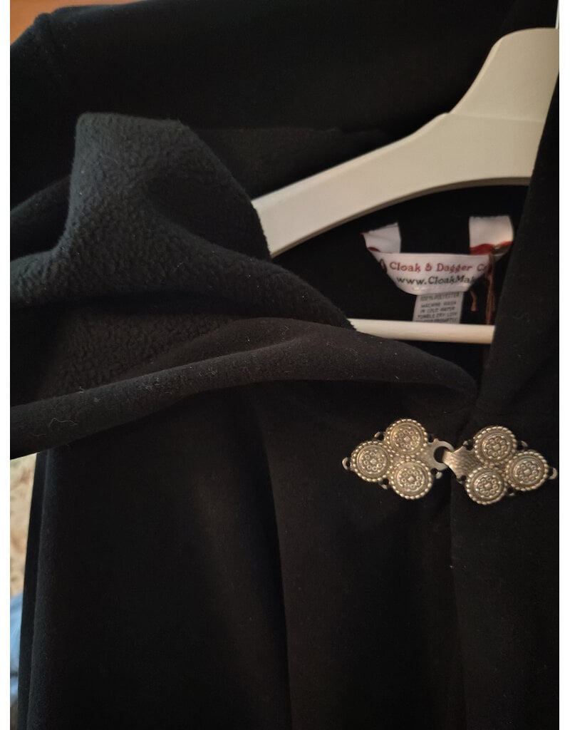 Cloakmakers.com 6001-Washable Black Fleece Cloak w/ Triple Medallion Clasp