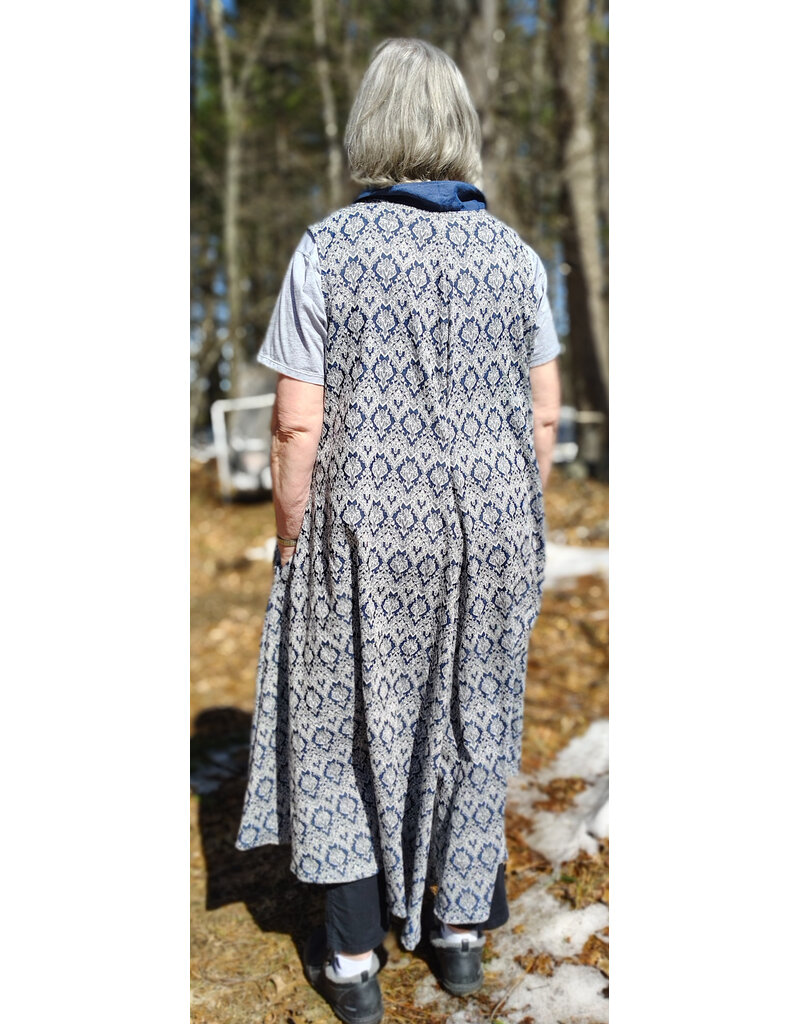 Cloakmakers.com J914-Washable Blue & White Brocade Vest w/ Blue Collar & Pockets